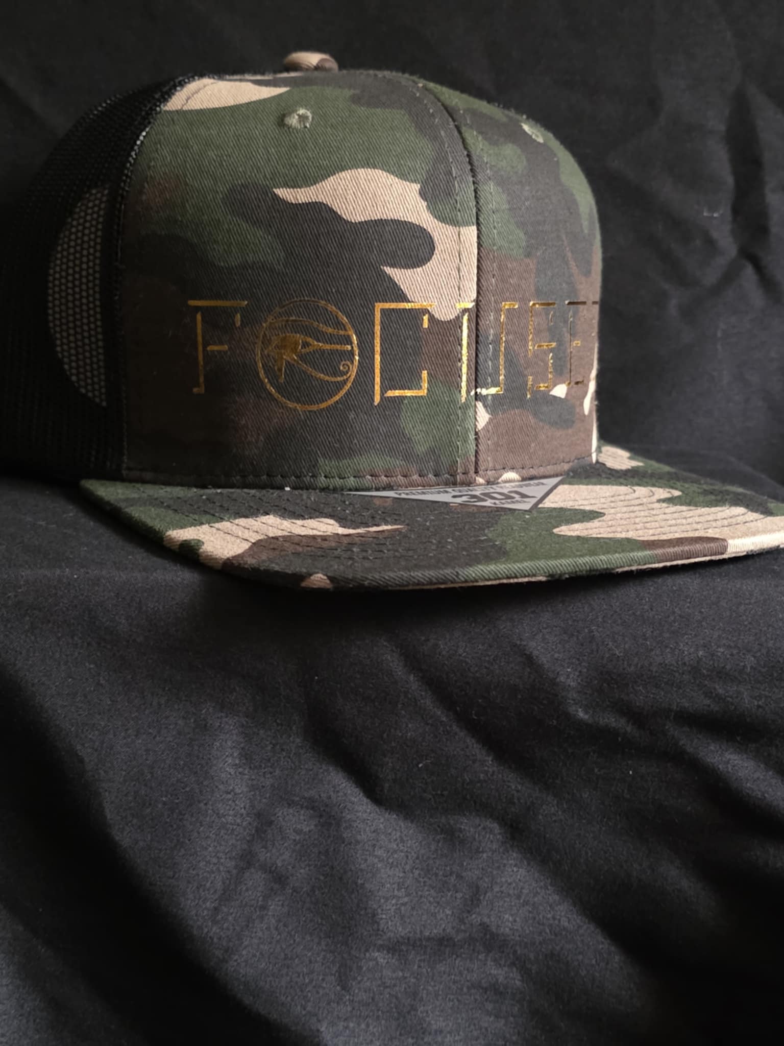 Carmo/Black Trucker Snapback